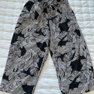 Worthington Black and White Wide Leg Pants